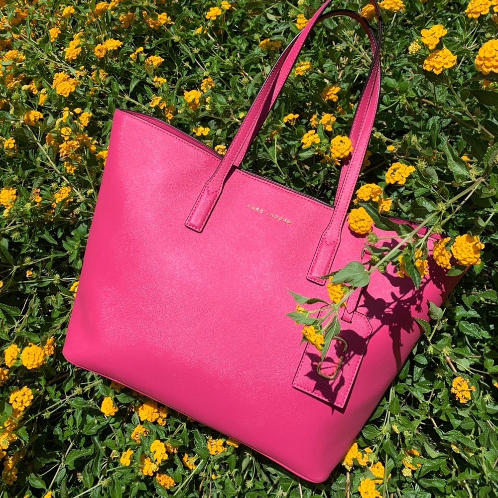 💯% authentic Marc Jacobs 🦃❤️ thanks giving sake ❤️